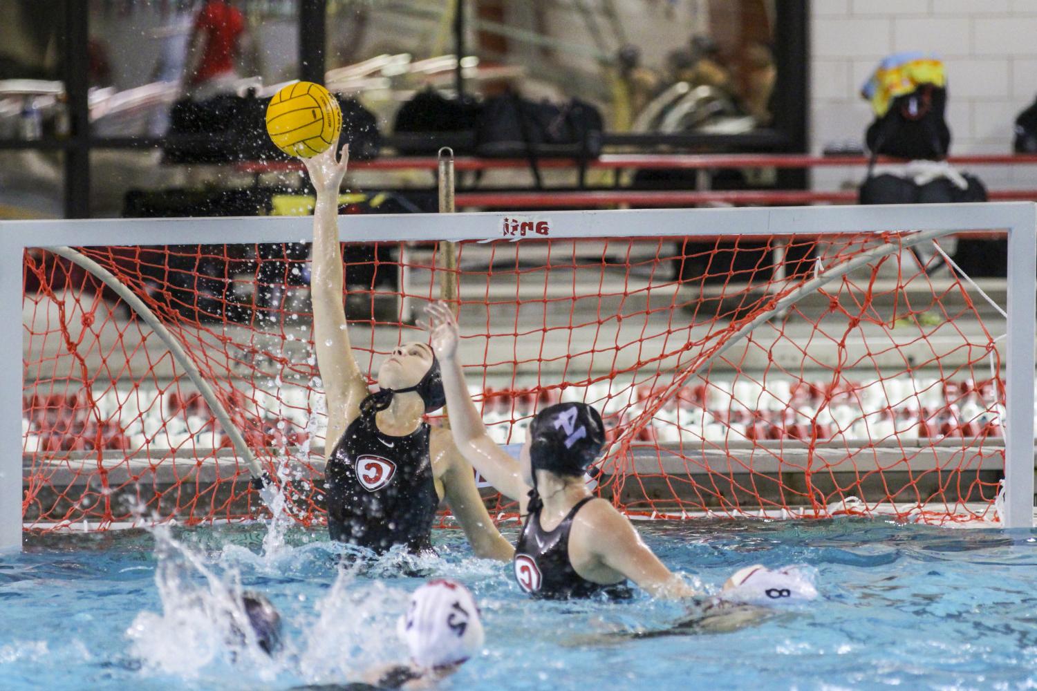 <a href='http://help.brainsquad.net'>博彩网址大全</a> student athletes compete in a water polo tournament on campus.